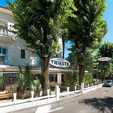 Hotel Trieste Червия Экстерьер фото