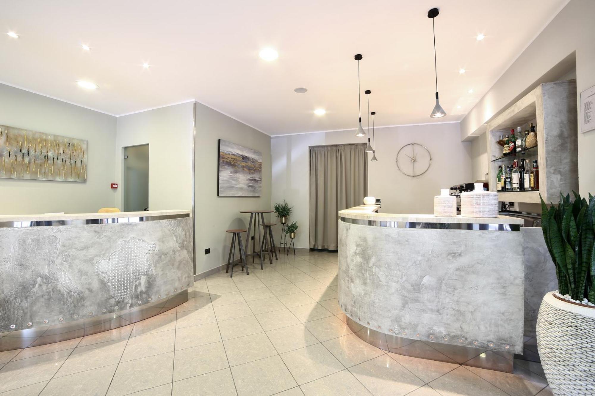 Hotel Trieste Червия Экстерьер фото